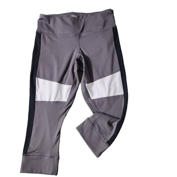 Reebok Pants - BUNDLE of Reebok workout clothes size M